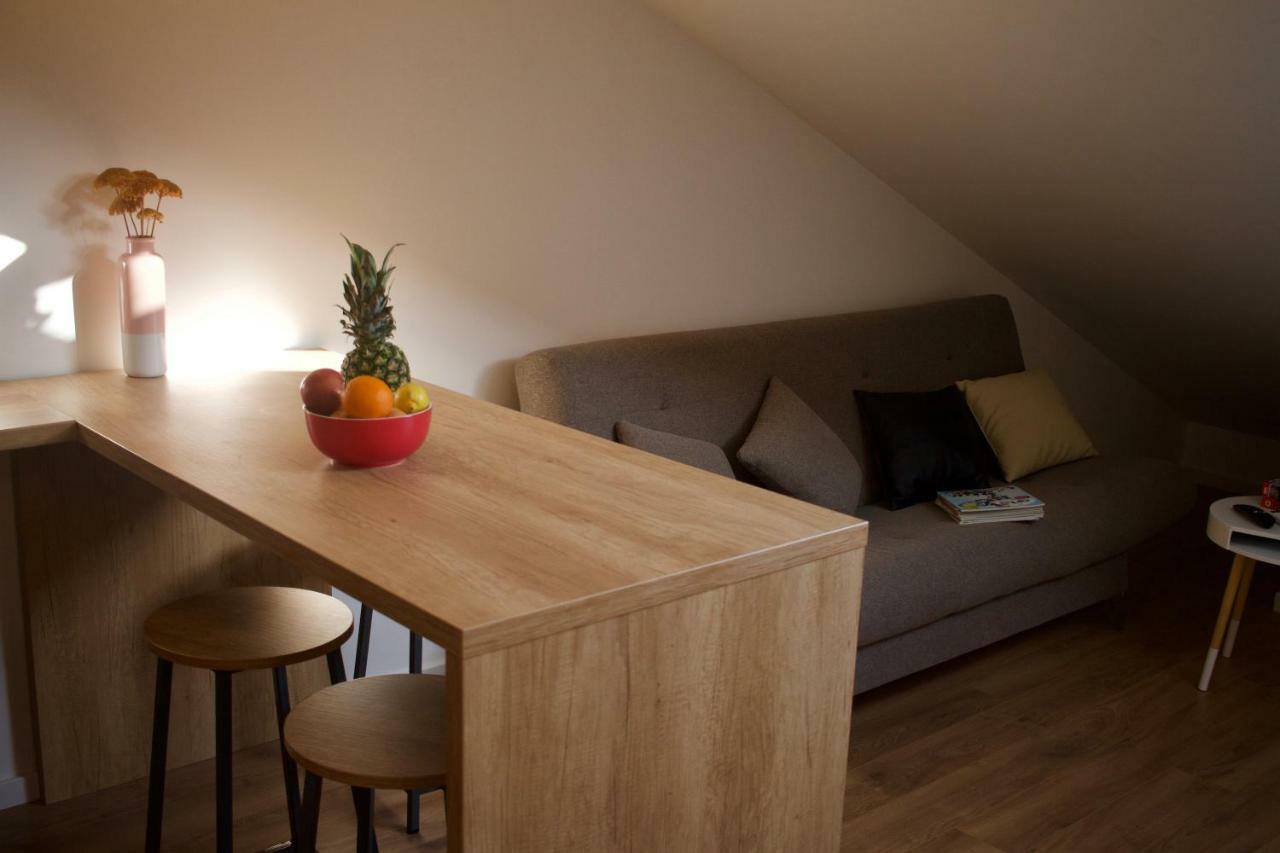 Geek Apartment Omis Luaran gambar